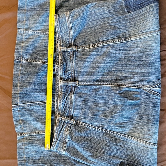 MODEST Jean Skirt with Pockets 12 - Picture 4 of 11